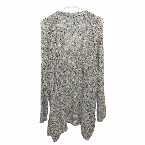 Cozy Knit Open-Front Sweater - Black and White - Picture 5 of 7